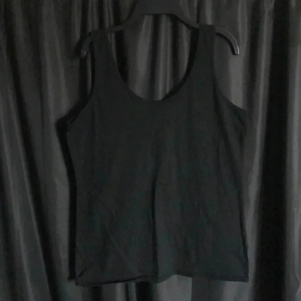 Fabletics Black Tank‎